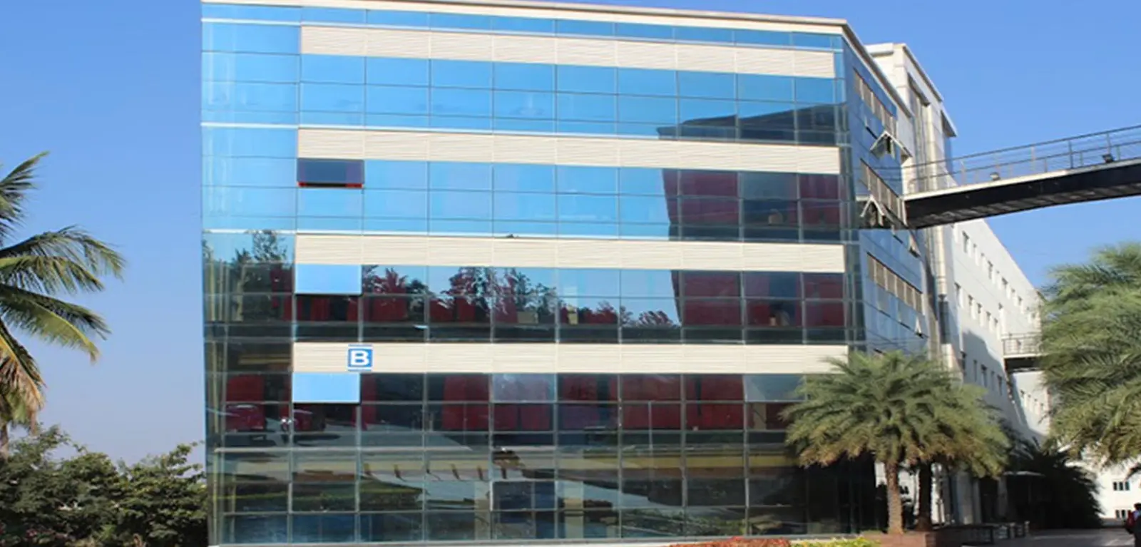 UNOPOS College of Professional Studies campus