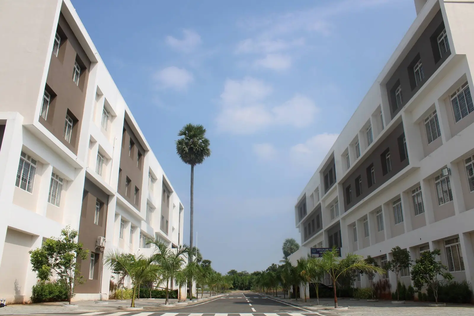 Vellalar College of Pharmacy campus