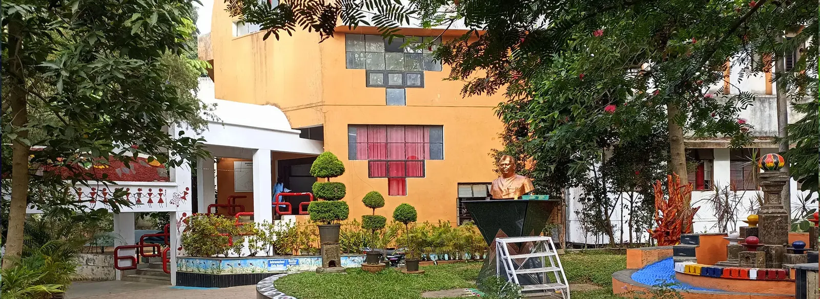 Yashwantrao Chavan School of Social Work campus