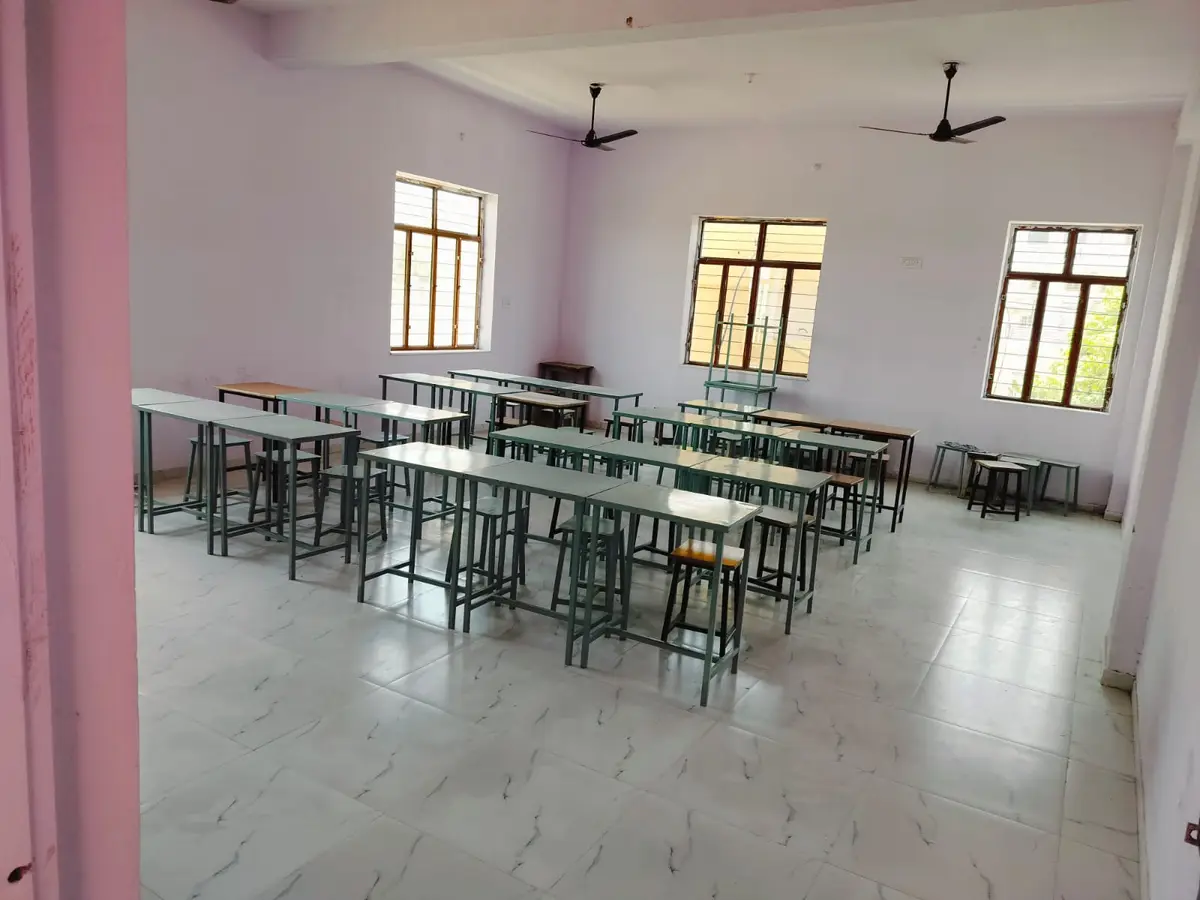 A N TT College: campus photo 4