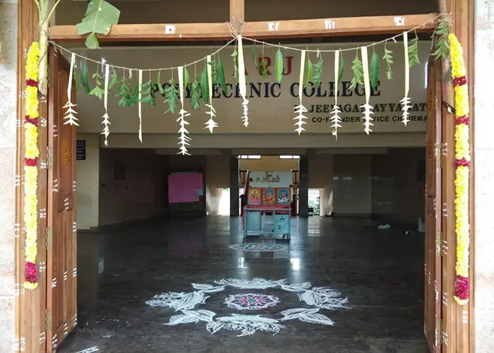 A R J Polytechnic College Edayarnatham: campus photo 4