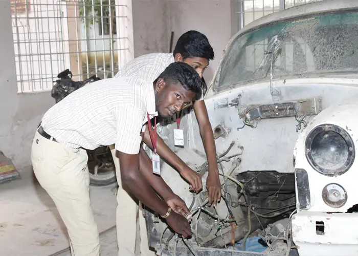 A R J Polytechnic College Edayarnatham: campus photo 7
