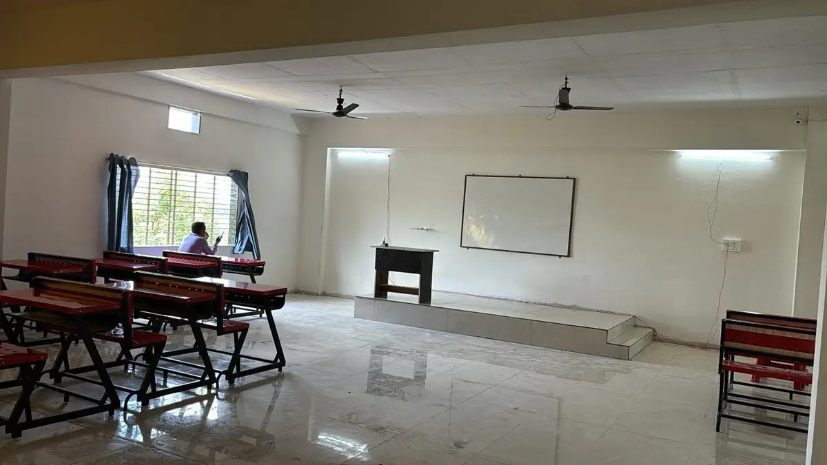 Aadarsh Institute of Pharmaceutical Science and Research Center: campus photo 8