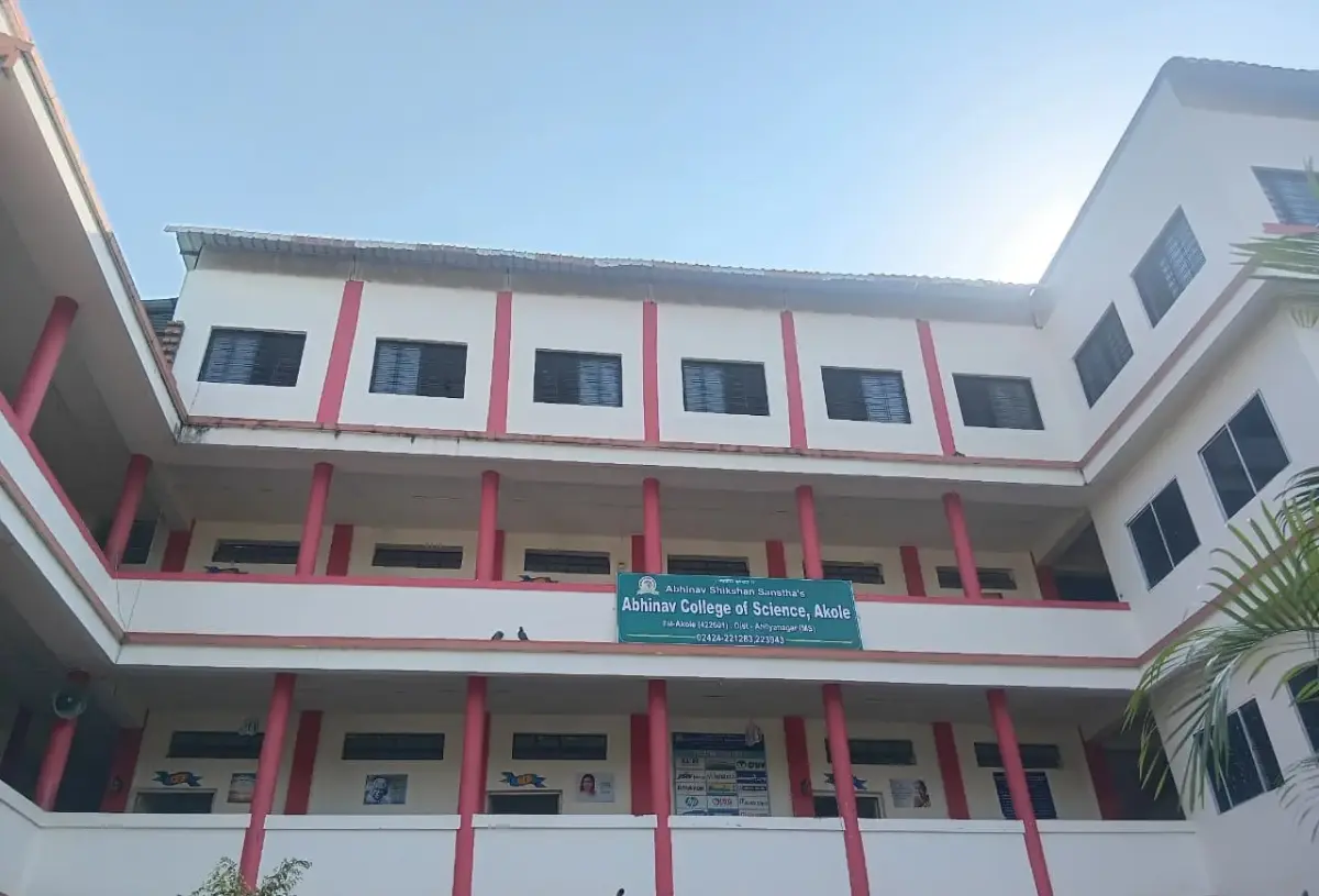Abhinav Education Society'S Abhinav College of Science: campus photo 4