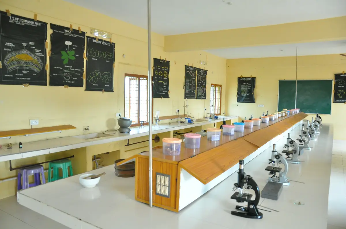 CC-PE campus photo 2