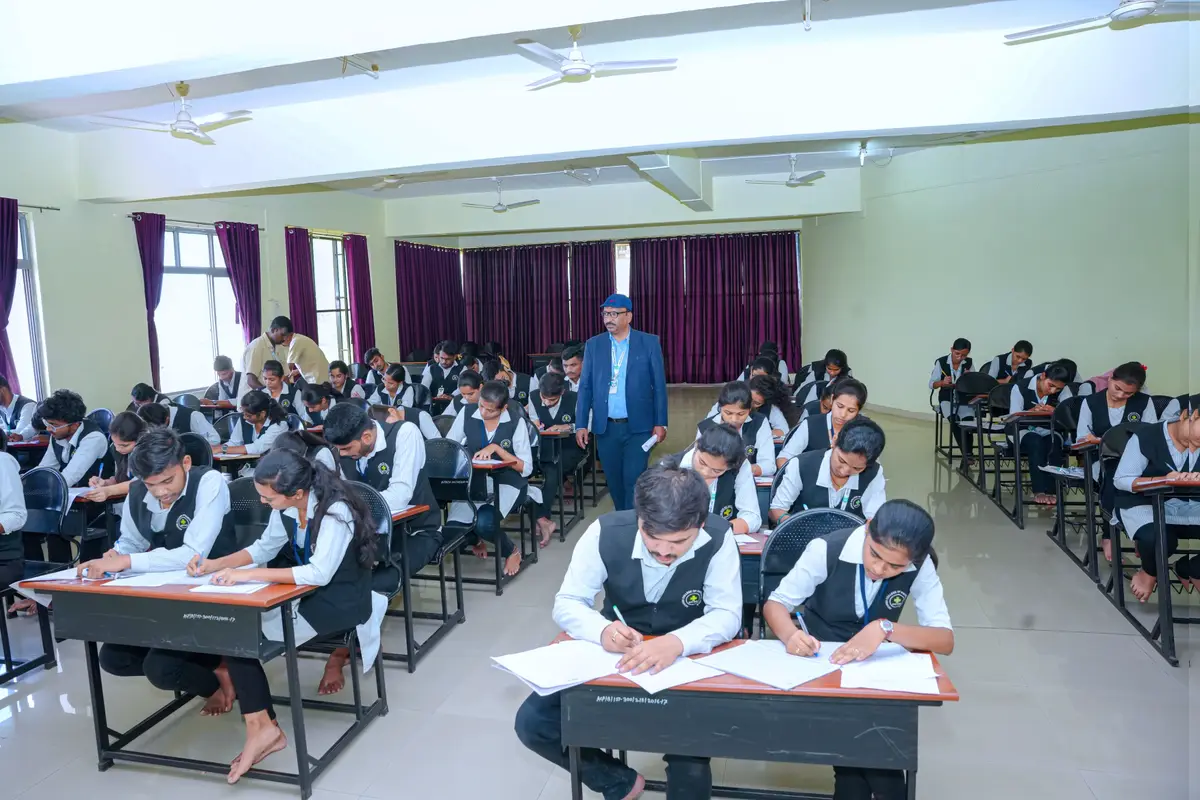 Adarsh College of Pharmacy: campus photo 6