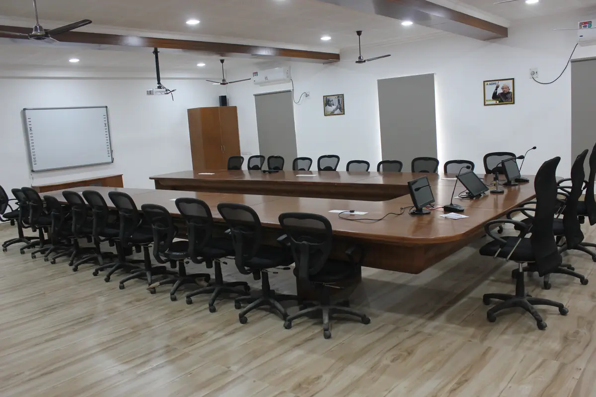 Adhi College of Engineering and Technology: campus photo 8