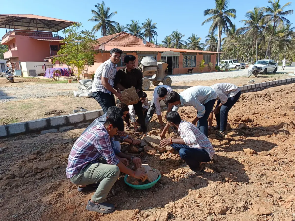 Adichunchanagiri College of Agricultural Sciences: campus photo 4