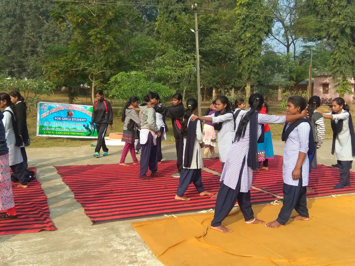 Adivasi College: campus photo 2
