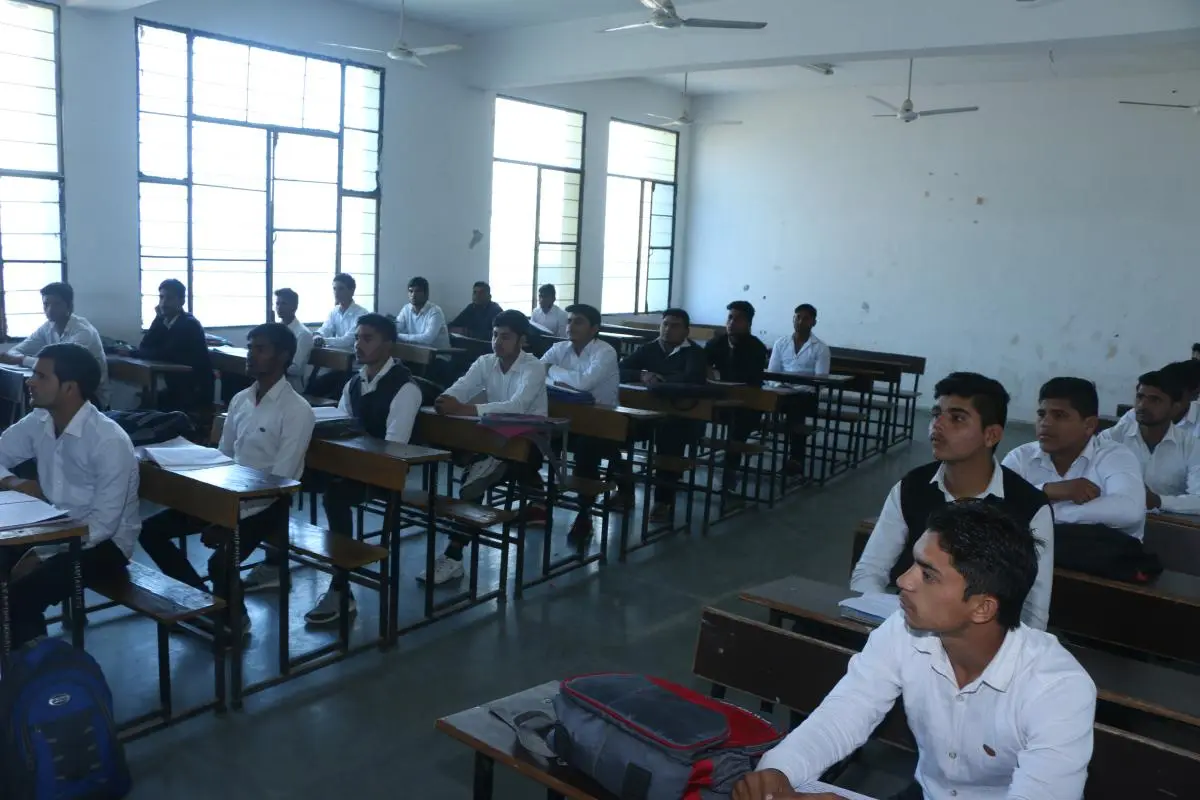 Aerp-Itm Polytechnic: campus photo 7