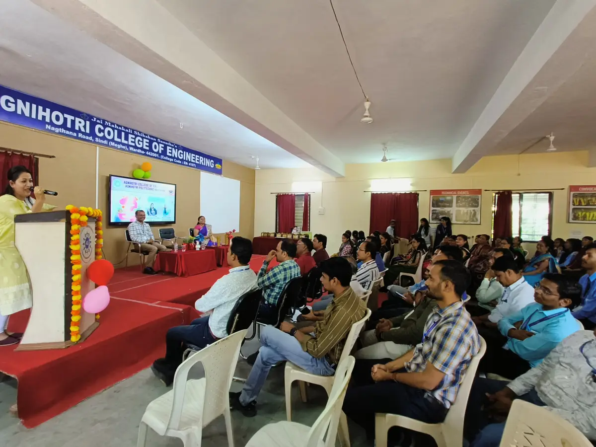 Agnihotri College of Engineering: campus photo 7