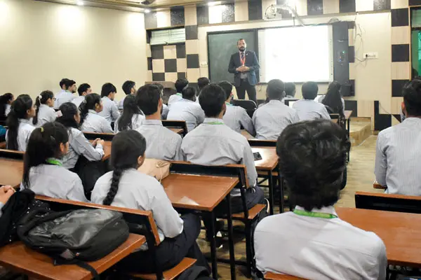 Agra Public Teachers Traning College Artoni: campus photo 4