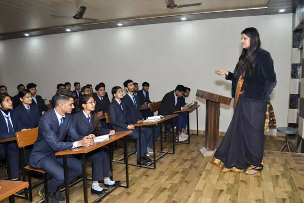 Agra Public Teachers Traning College Artoni: campus photo 5