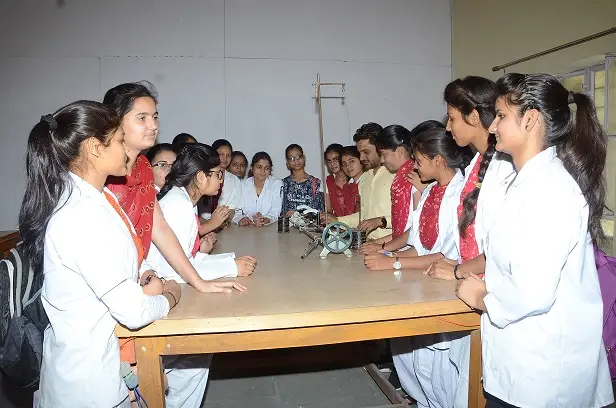 Agrawal Kanya Mahavidhyalaya, Gangapurcity: campus photo 3