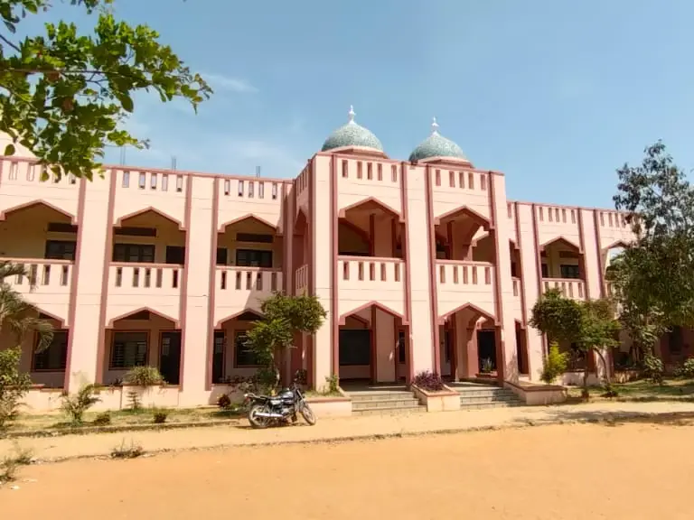 Al Ameen Ded College campus photo 2