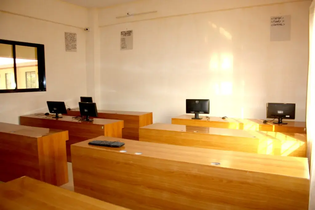Alice Degree College of Arts and Commerce: campus photo 3