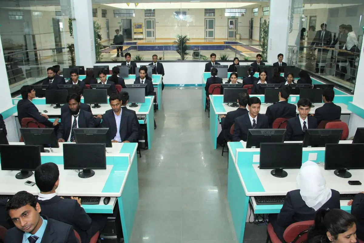 AIOMS campus photo 2