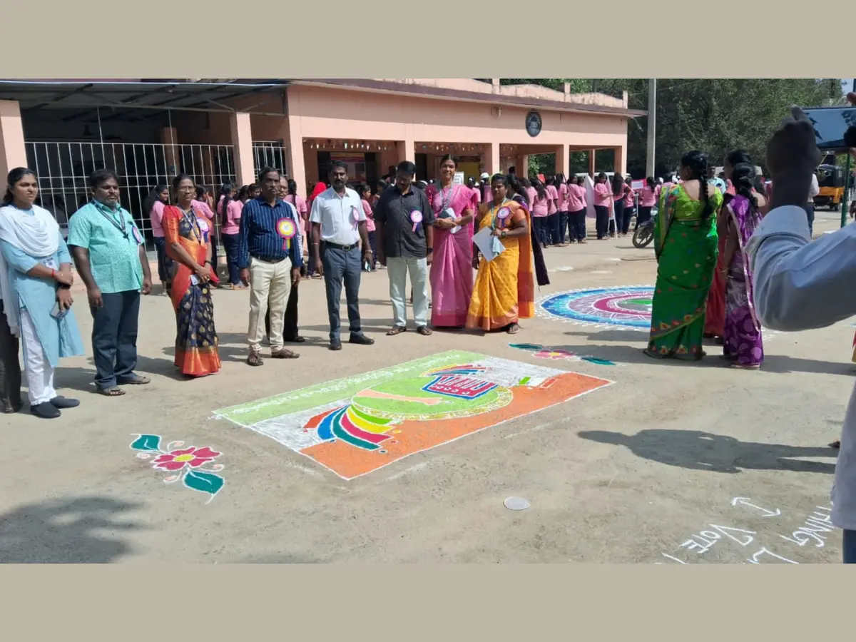 Ambari Arts and Science College for Women: campus photo 2
