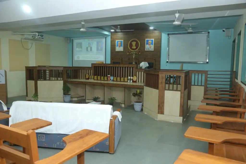 Anand Law College campus photo 6
