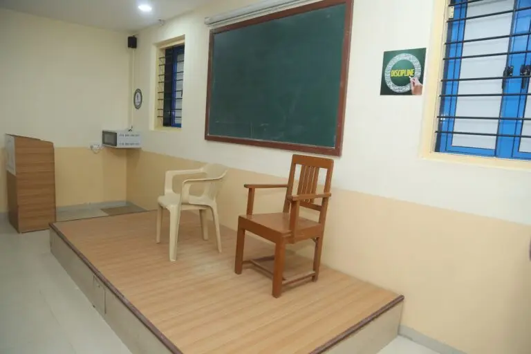 Anand Law College campus photo 7