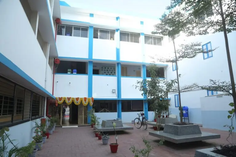 Anand Law College campus photo 1