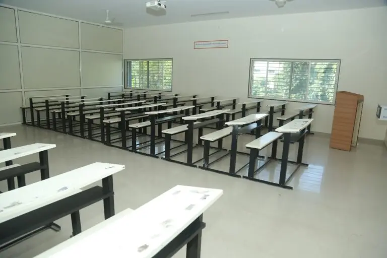 Anand Law College campus photo 8