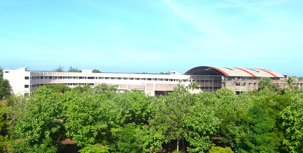 Ananda College: campus photo 2