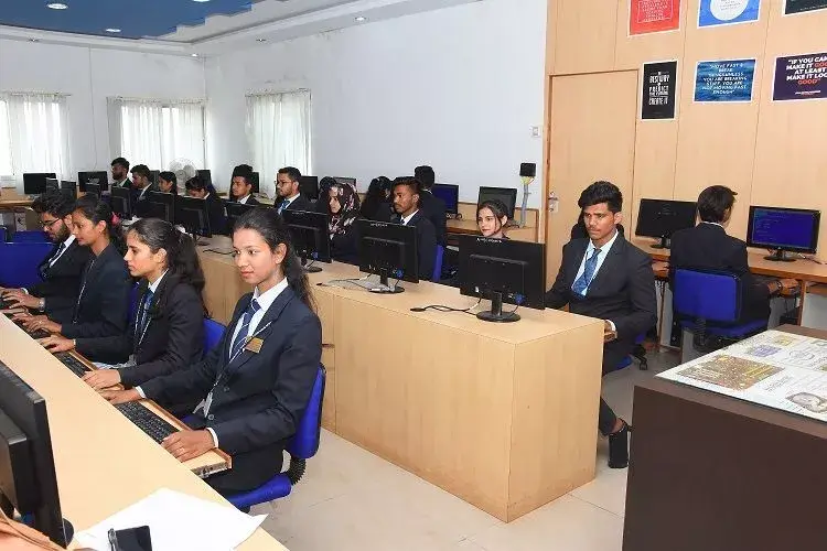 Anjuman B.B.A College: campus photo 5