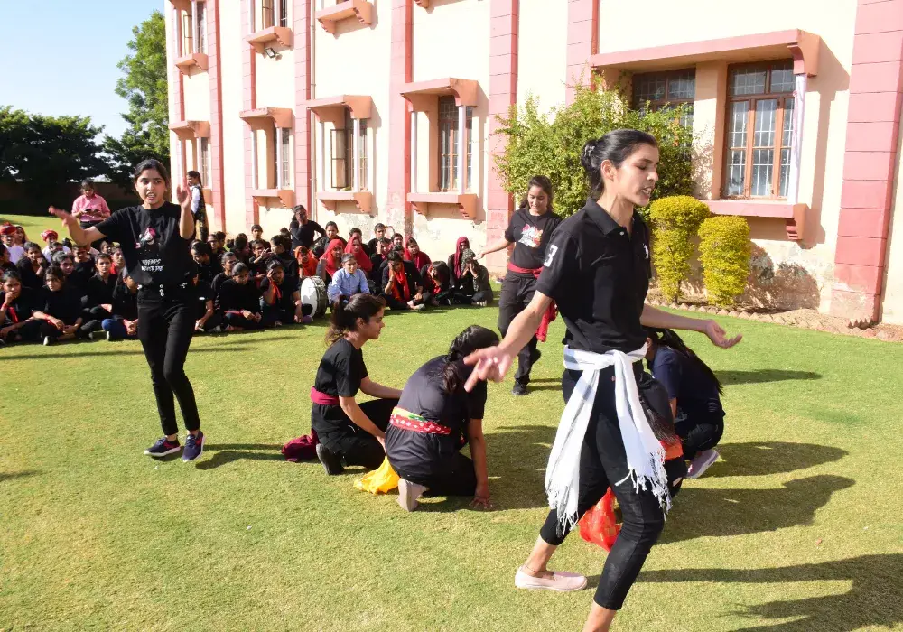 Anuradha Mahila Shikshak Prashikshan Mahavi. campus photo 3