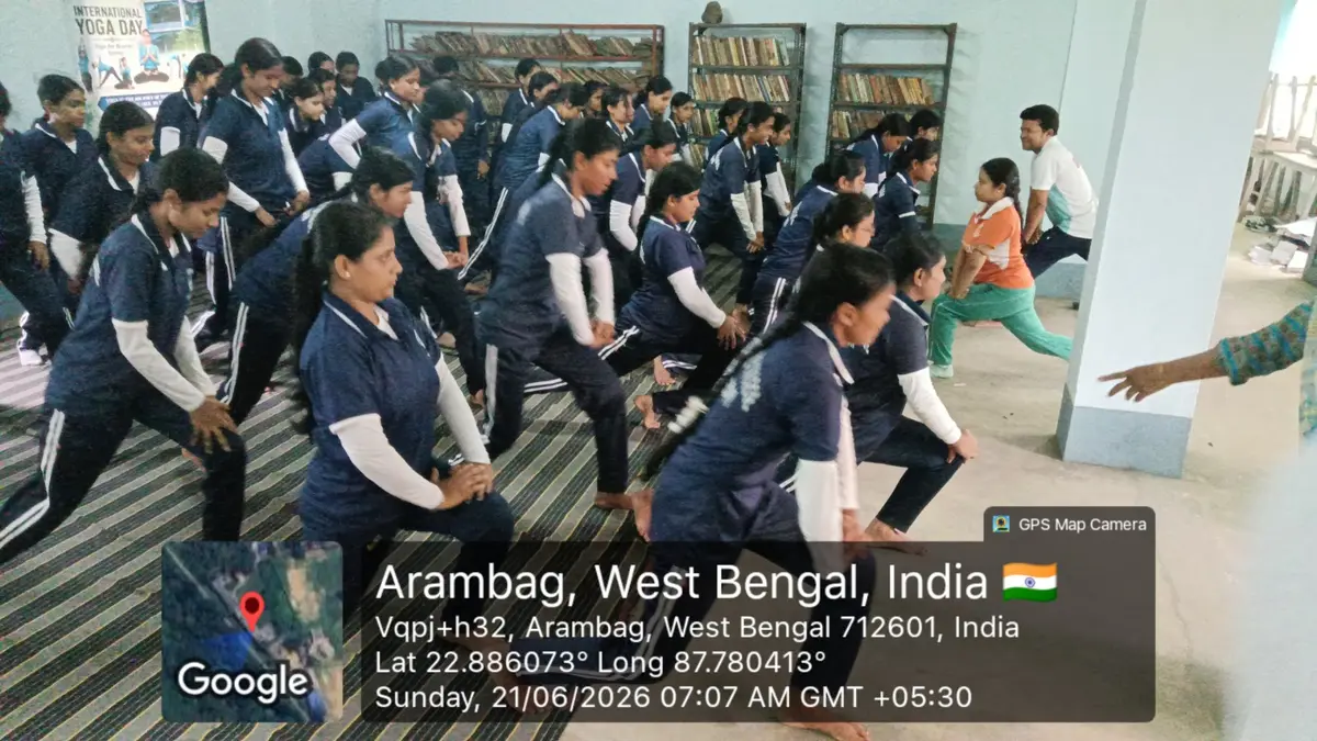 Arambag Girls College: campus photo 1
