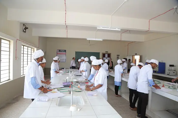 Aravind Gavali College of Pharmacy campus photo 2