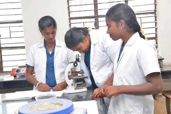 Arignar Anna College (Arts & Science): campus photo 1