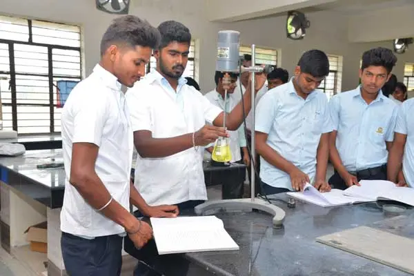 Arignar Anna College (Arts & Science): campus photo 7