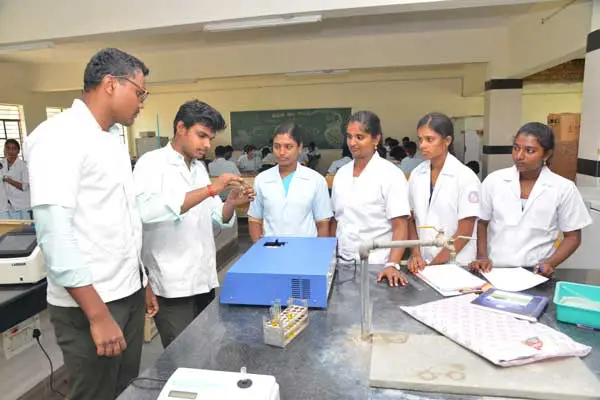 Arignar Anna College (Arts & Science): campus photo 3