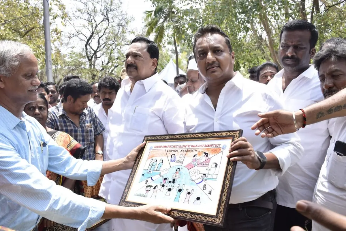 Arignar Anna Governmentarts Collegefor Women: campus photo 2