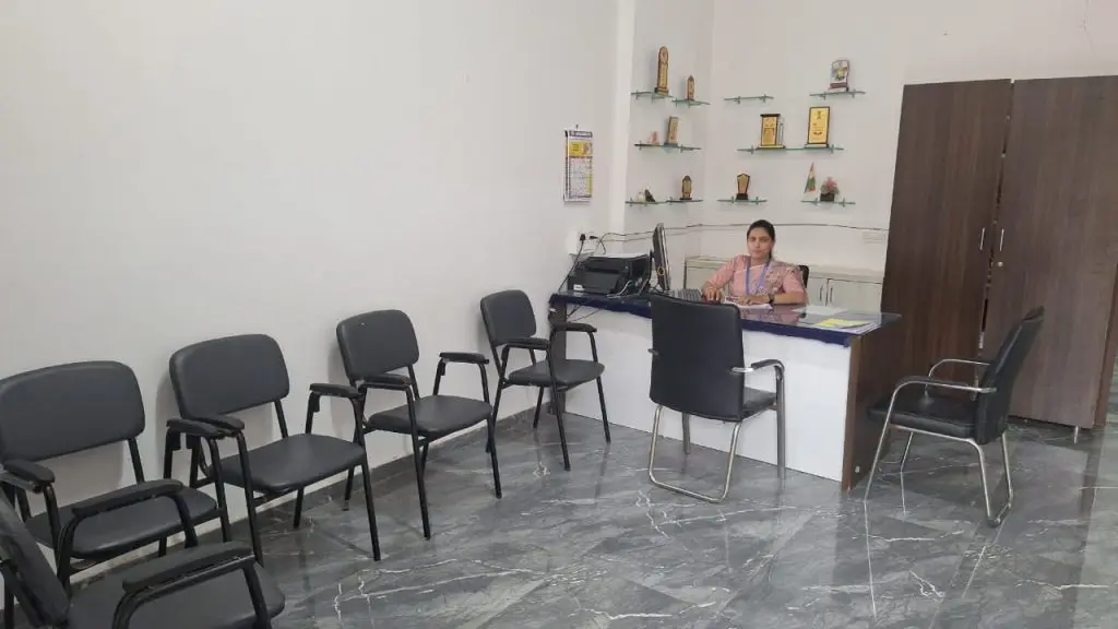 Arihant College of Pharmacy: campus photo 2