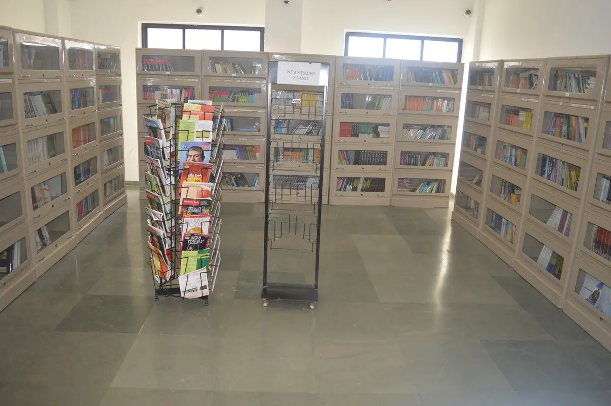 ARIHANT INSTITUTE OF BUSINESS MANAGEMENT, Bavdhan campus photo 4
