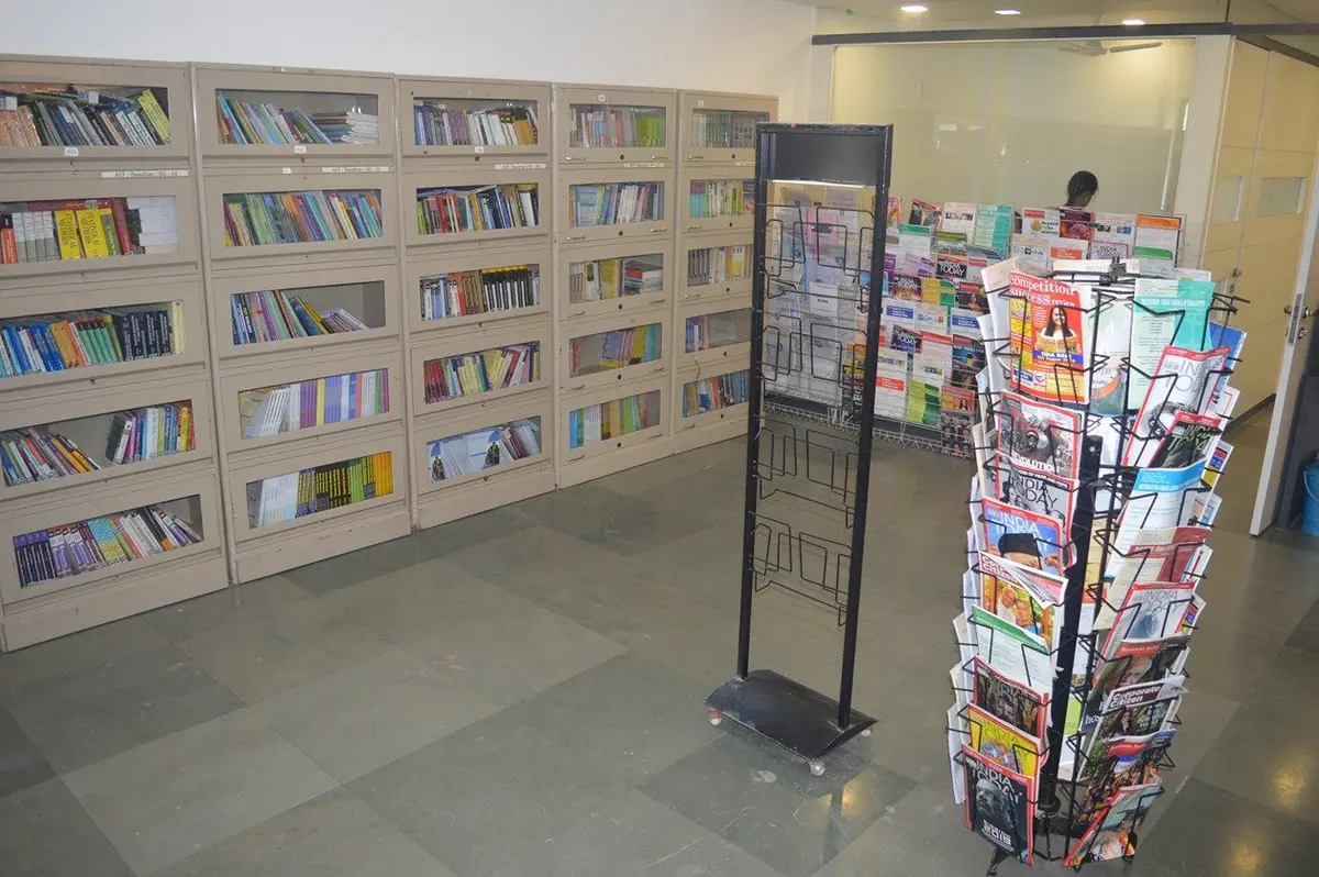ARIHANT INSTITUTE OF BUSINESS MANAGEMENT, Bavdhan campus photo 6