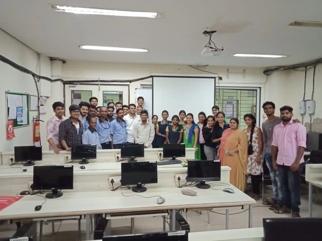 IMCOST campus photo 3