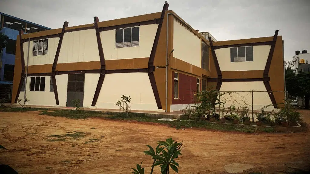 AUAC campus photo 6
