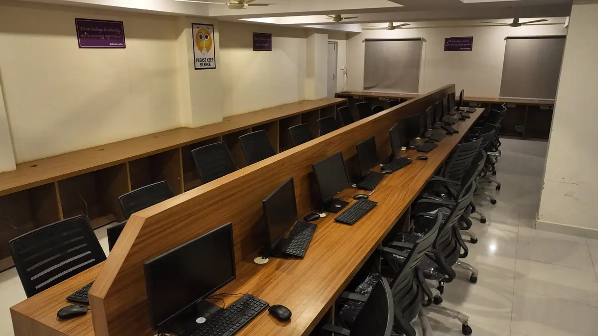 MBA campus photo 1