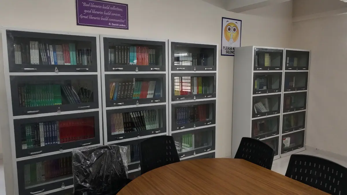 MBA campus photo 8