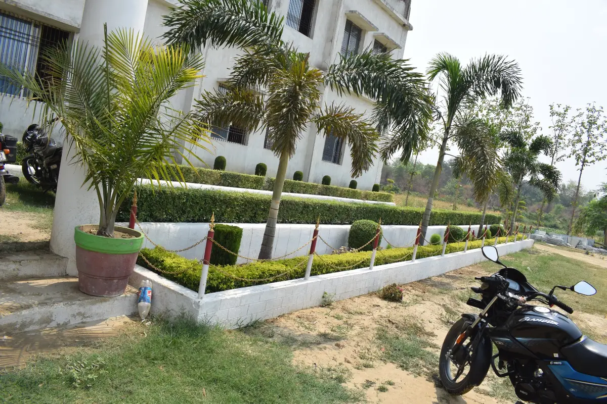Awadh Bihari Singh Vidhi Mahavidyalaya Shrikantpur Urf Narayangarh: campus photo 6