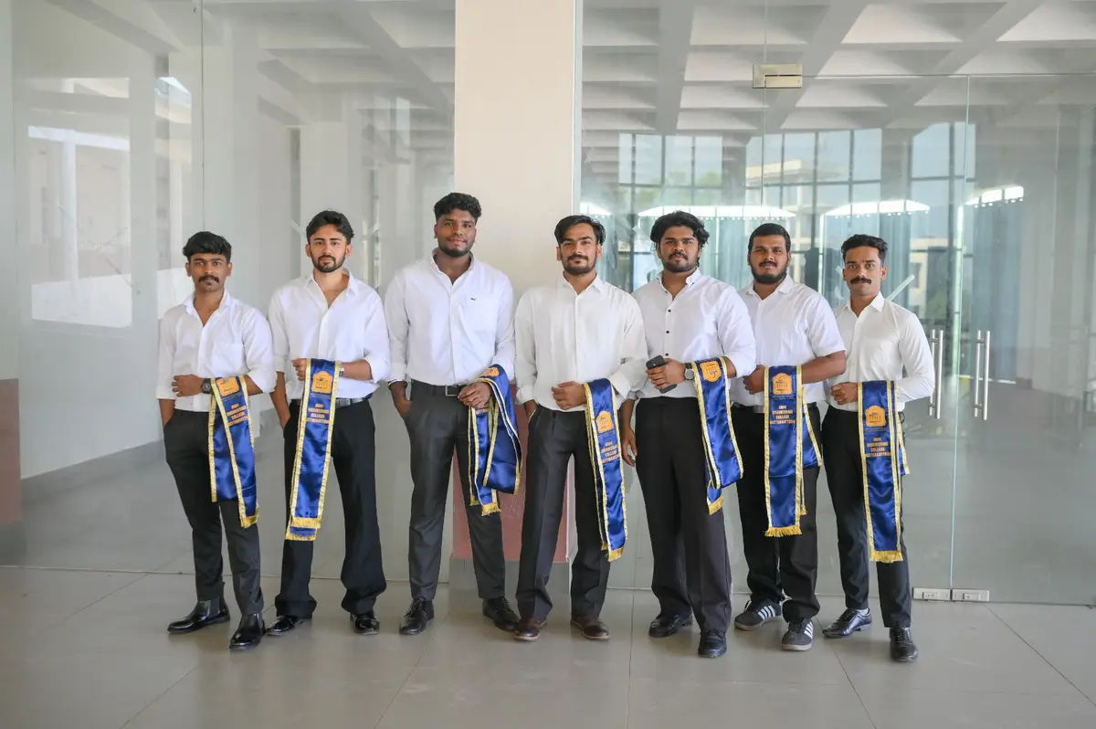 AWH Engineering College: campus photo 8