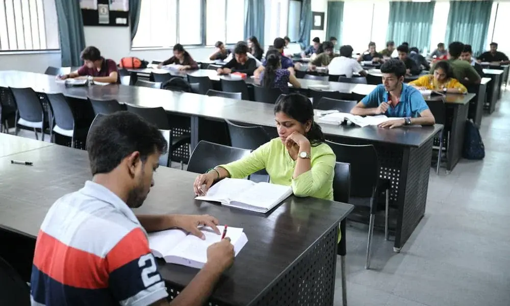B E Trust Polytechnic K M Doddi (Mandya District: campus photo 3