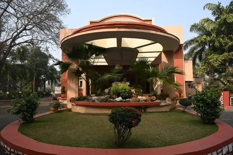 B. K. M. Science College: campus photo 2