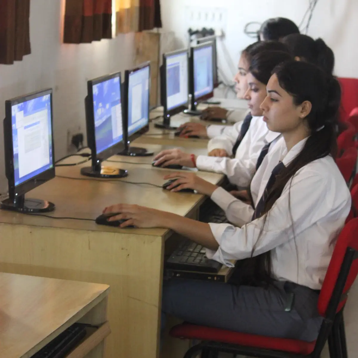B.R.D. College of Management & Sciences campus photo 2