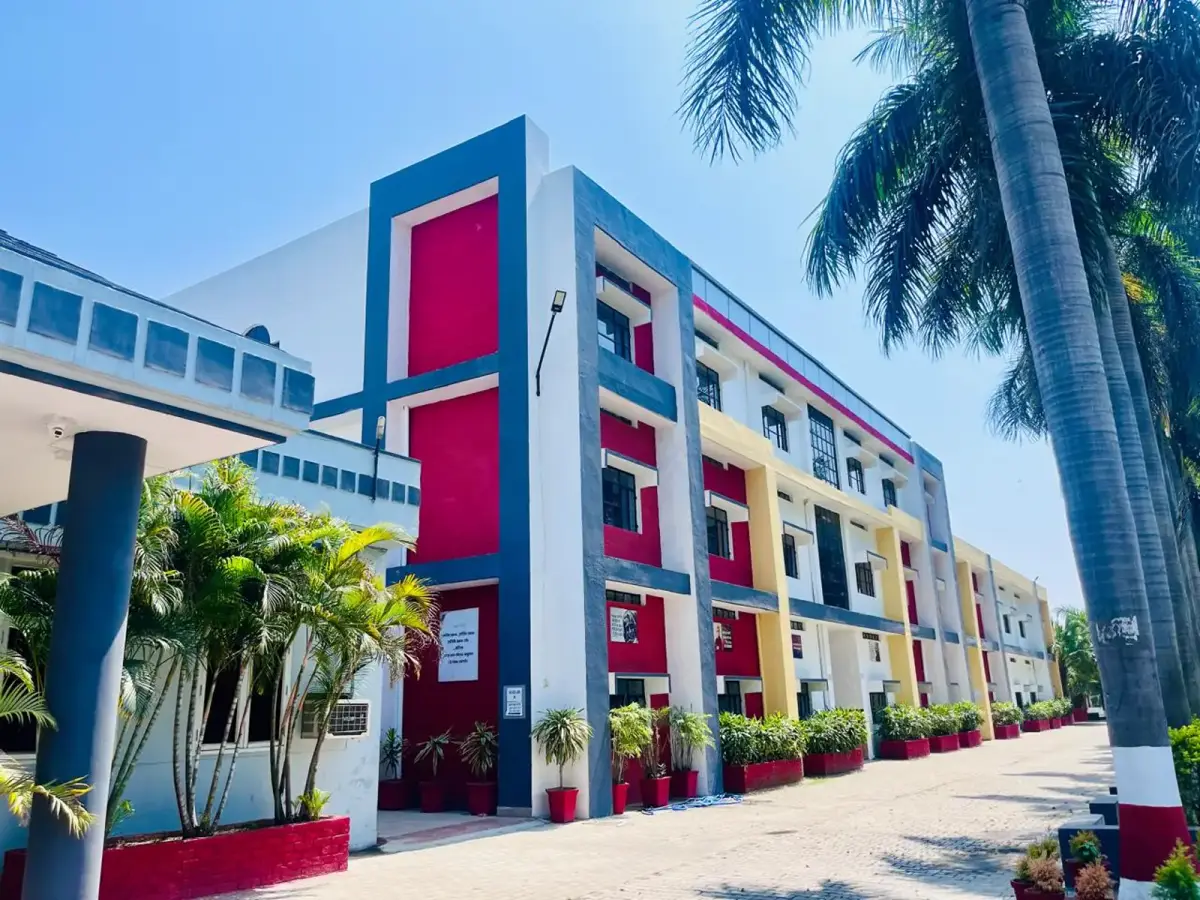 B.R.D. College of Management & Sciences campus photo 1