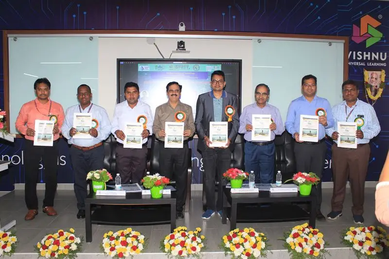 B.V Raju Institute of Technology: campus photo 5