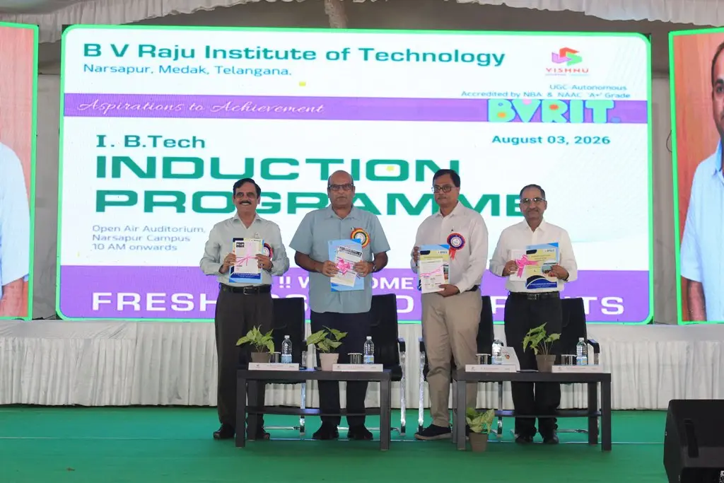 B.V Raju Institute of Technology: campus photo 8